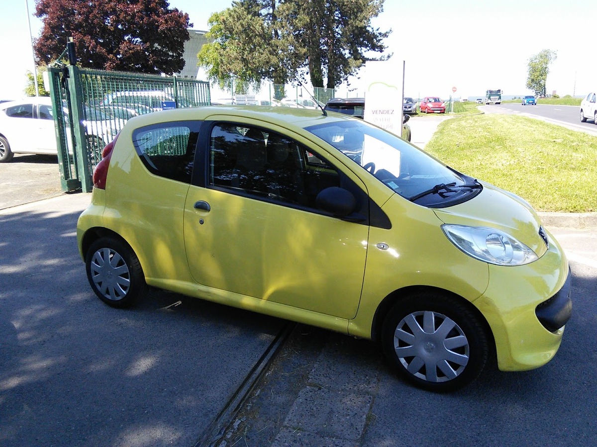 Peugeot 107 1.0 Urban 68 CV