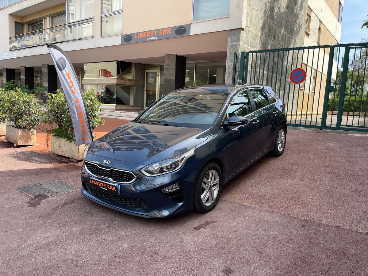 Kia Ceed 1.6 crdi 115 cv / Phase 2 / CarPlay /Caméra / Boite Auto