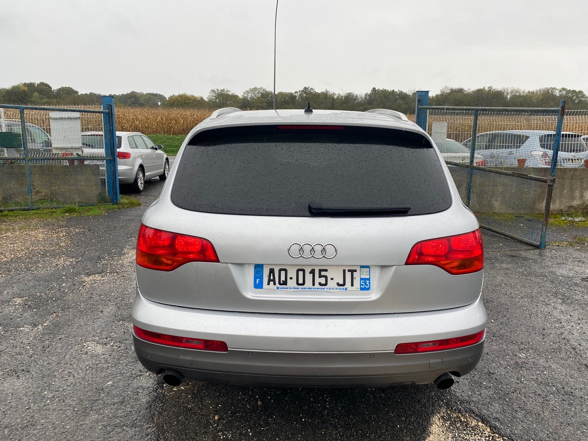 Audi Q7 3.0 v6 tdi 233cv pack luxe 239000km bon état 