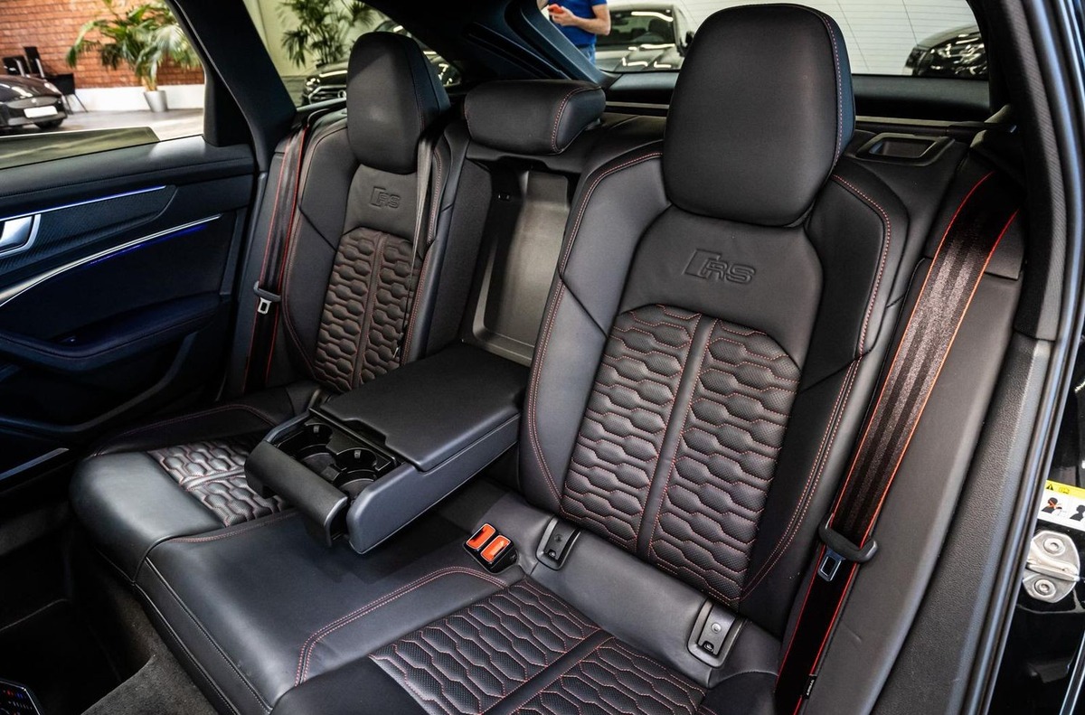 Audi RS6 Avant V 4.0 V8 TFSI 600ch quattro tiptronic Toit ouvrant Bang&Olufsen