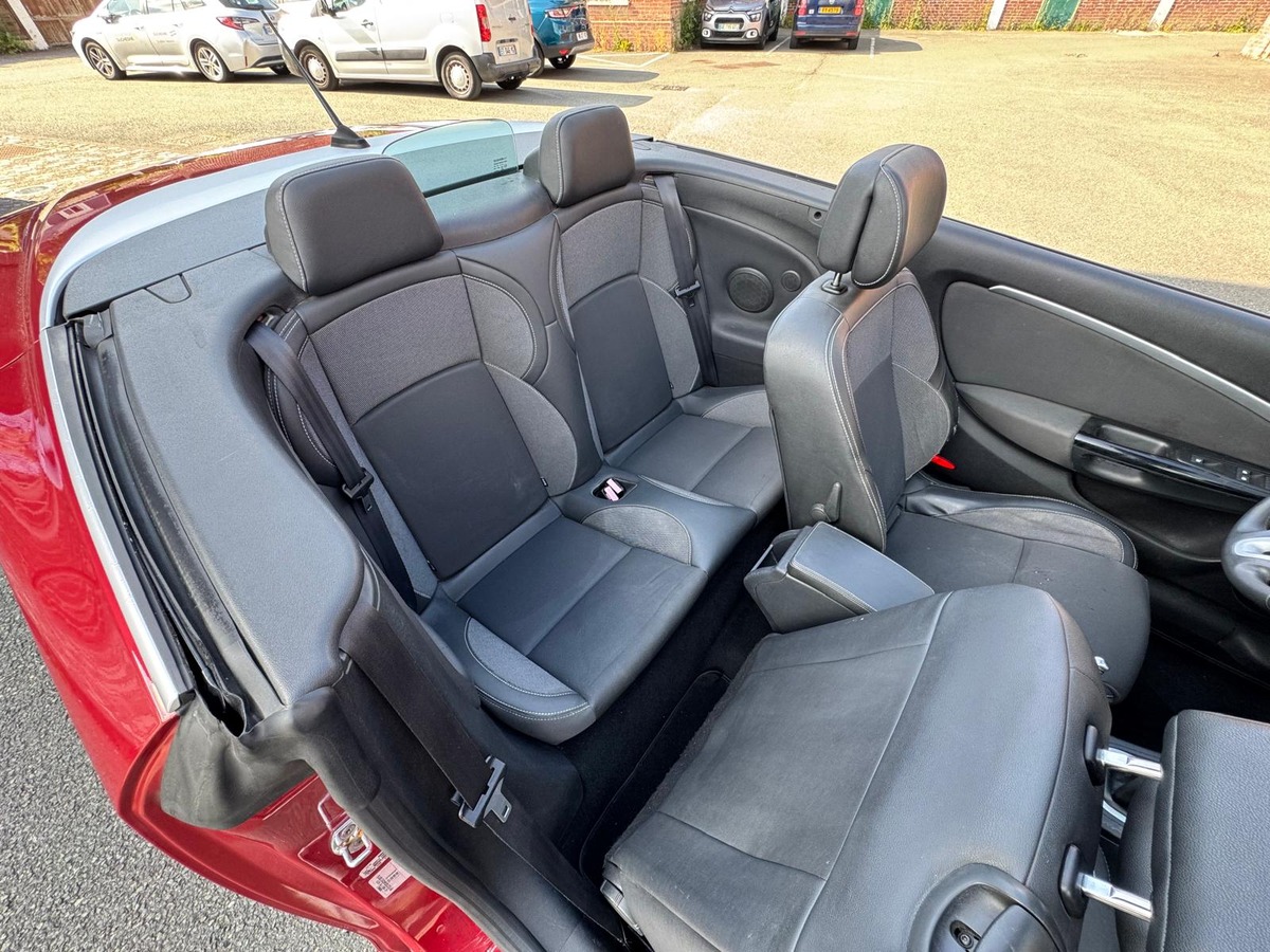 RENAULT Megane Cab 1.5 dci 110 Dynamique