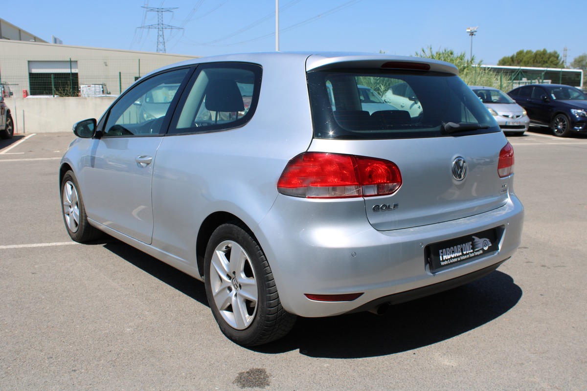 Volkswagen Golf VI 1.6 TDI 105ch BlueMotion FAP Confortline 5p - Garantie 12 mois