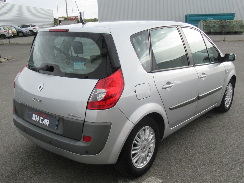 RENAULT Scenic 2 1.9 DCI 130 Luxe Privilege