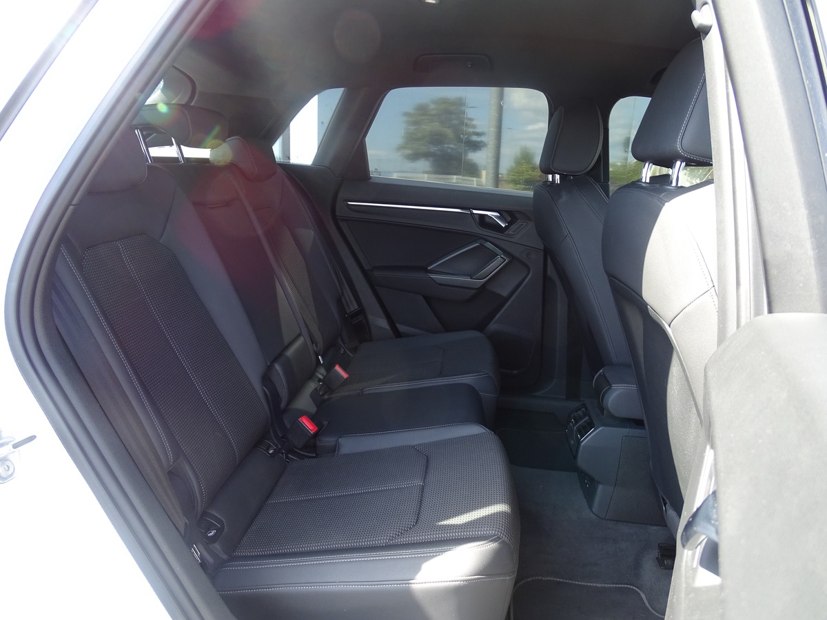 Audi Q3 40 TDI 190 ch S-tronic quattro Sline