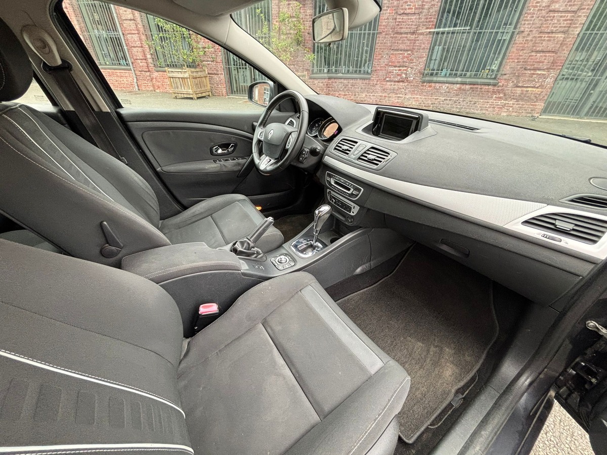 RENAULT Megane 3 1.5 DCI 110 BVA DYNAMIQUE - Révisée - Garantie