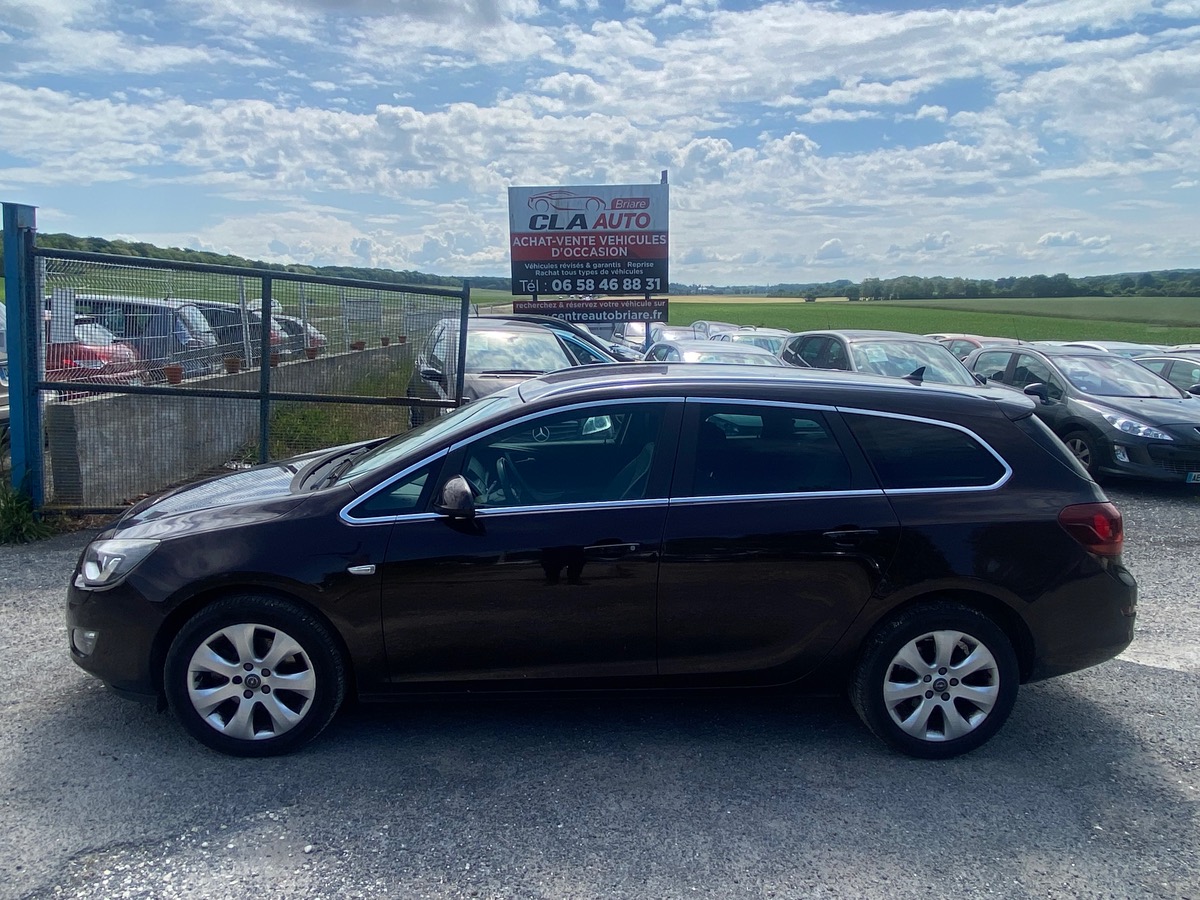 Opel Astra tourer 2.0 cdti 165cv