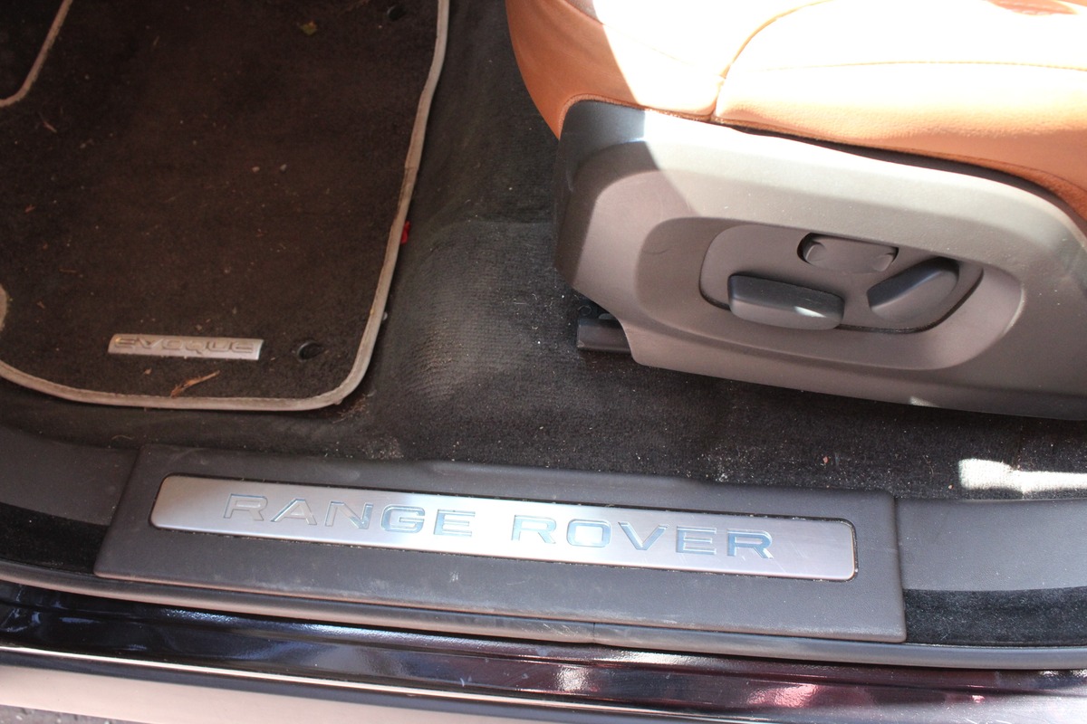 Land Rover Evoque TD4 PRESTIGE BVA9 4WD