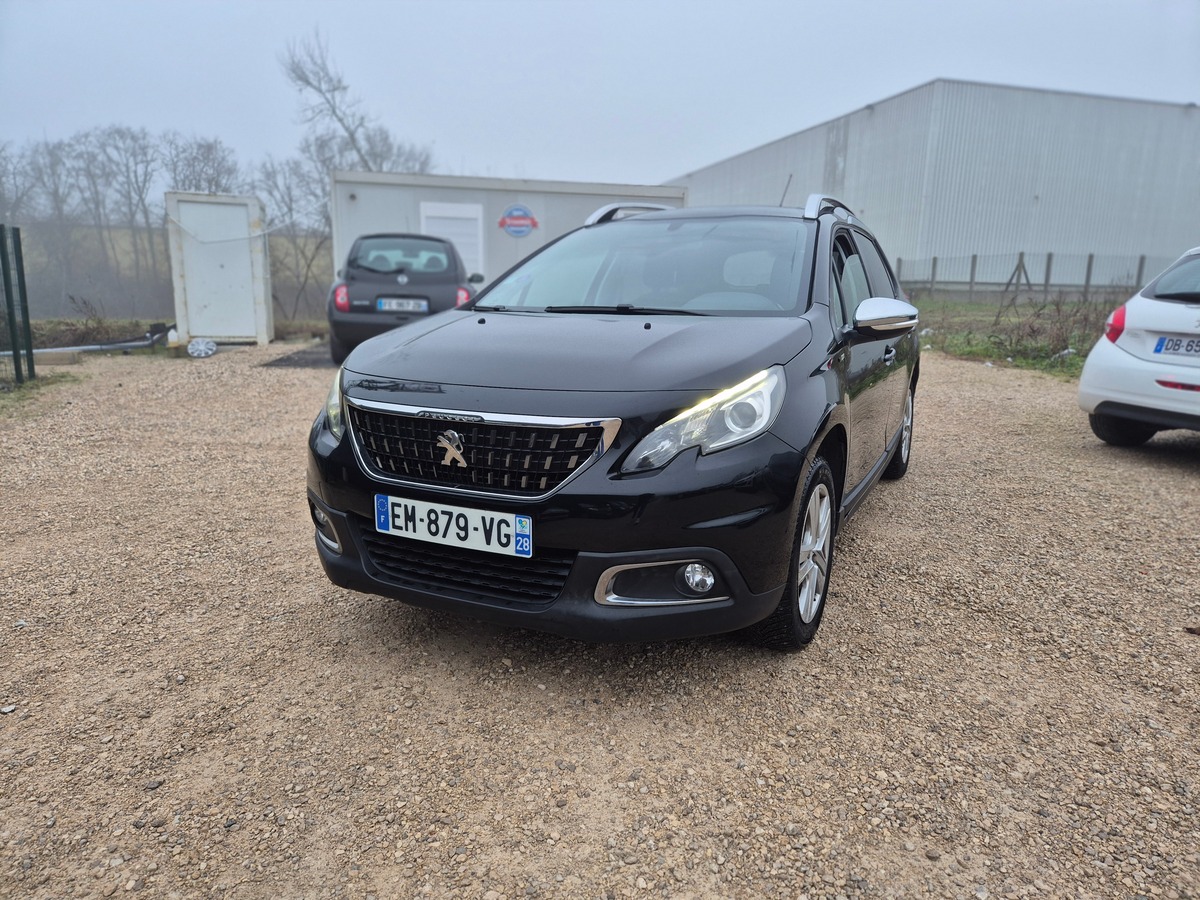 Peugeot 2008 1.2 82 STYLE CarPlay