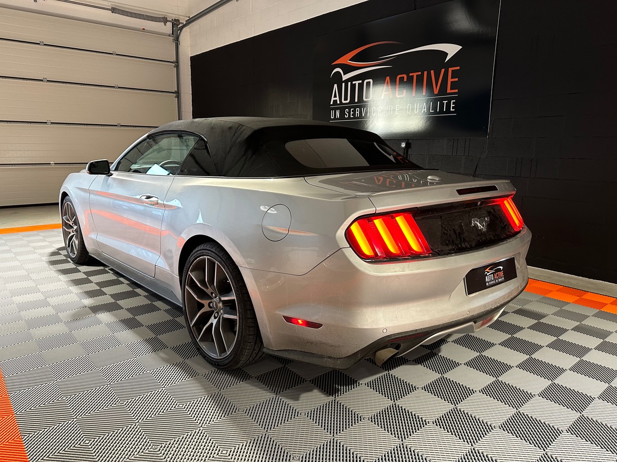 Ford Mustang Convertible ECOBOOST 317CV