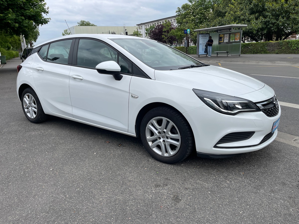 Opel Astra V 1.6 CDTI 110 S/S INNOVATION