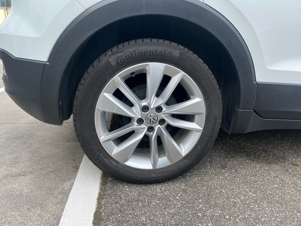Volkswagen T-Cross 1.6 TDI  95ch DSG7 CARAT, SUIVI COMPLET, CAMERA DE RECUL, SIEGES CHAUFFANT