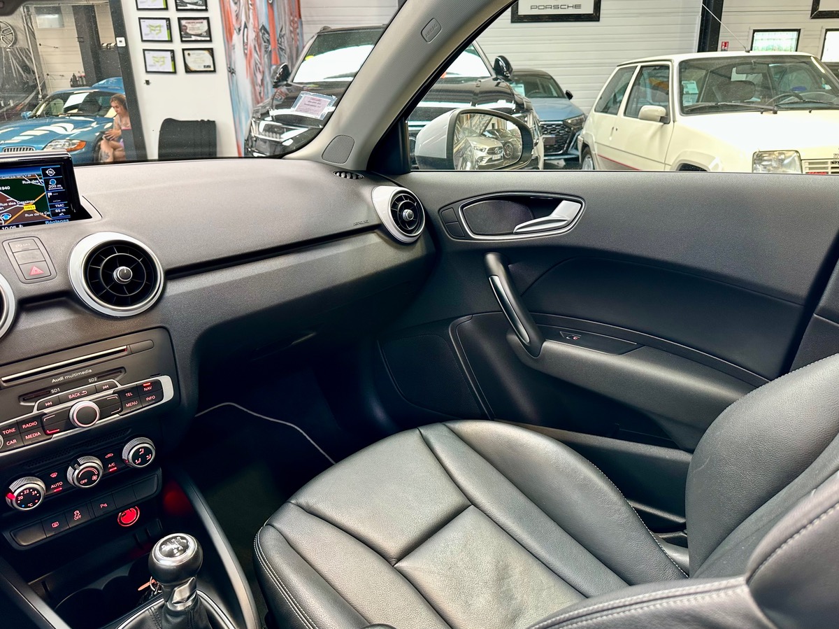 Audi A1 Sportback (2) 1.0 TFSI 95 Ultra Ambition Luxe Options++ TO