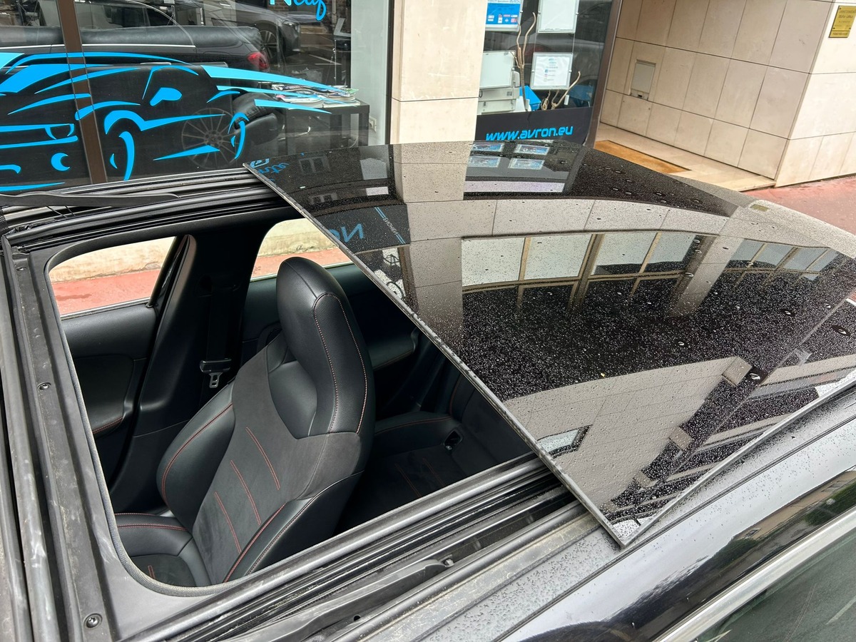 Mercedes-Benz Classe A IV 250 E 8CV AMG LINE 8G-DCT (Full Options)