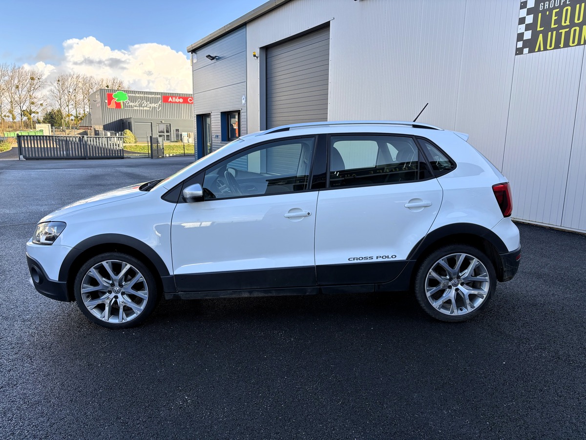 Volkswagen CrossPolo 5 1.2 TSI 90 BLUEMOTION TECHNOLOGY CROSS POLO 5P