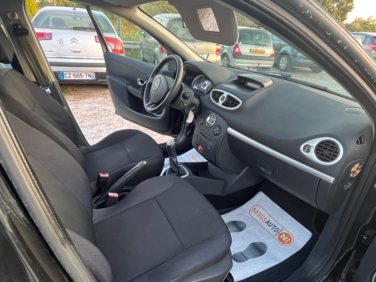 RENAULT Clio 1.5 dci