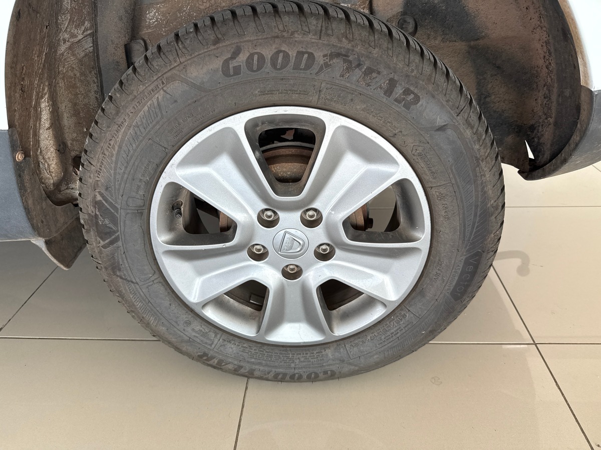 Dacia Duster Phase 2 PRESTIGE SUV 1.5 dCi FAP 4x4 109 cv