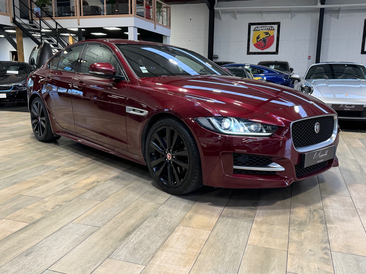 Jaguar XE 2.0 Ti 240CV R-SPORT BVA8 ODYSSEY RED