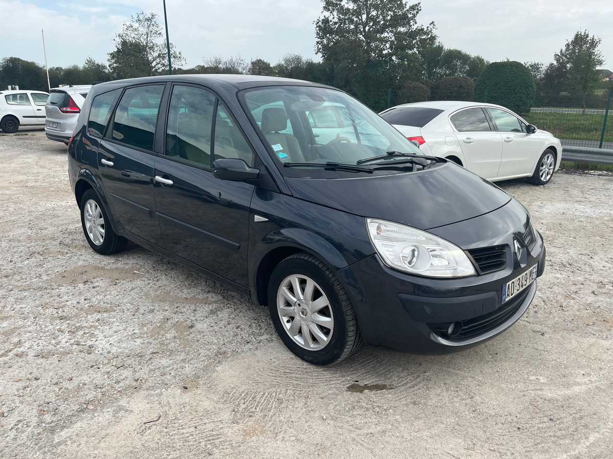 RENAULT Grand Scenic 2.0 dci  150CH JADE 124371KM