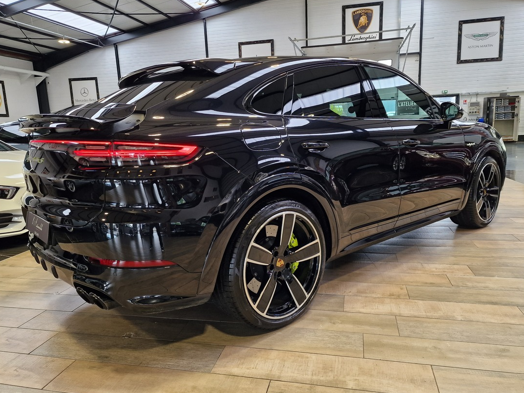 Porsche Cayenne Coupé 4.0 V8 680 TURBO S HYBRID C