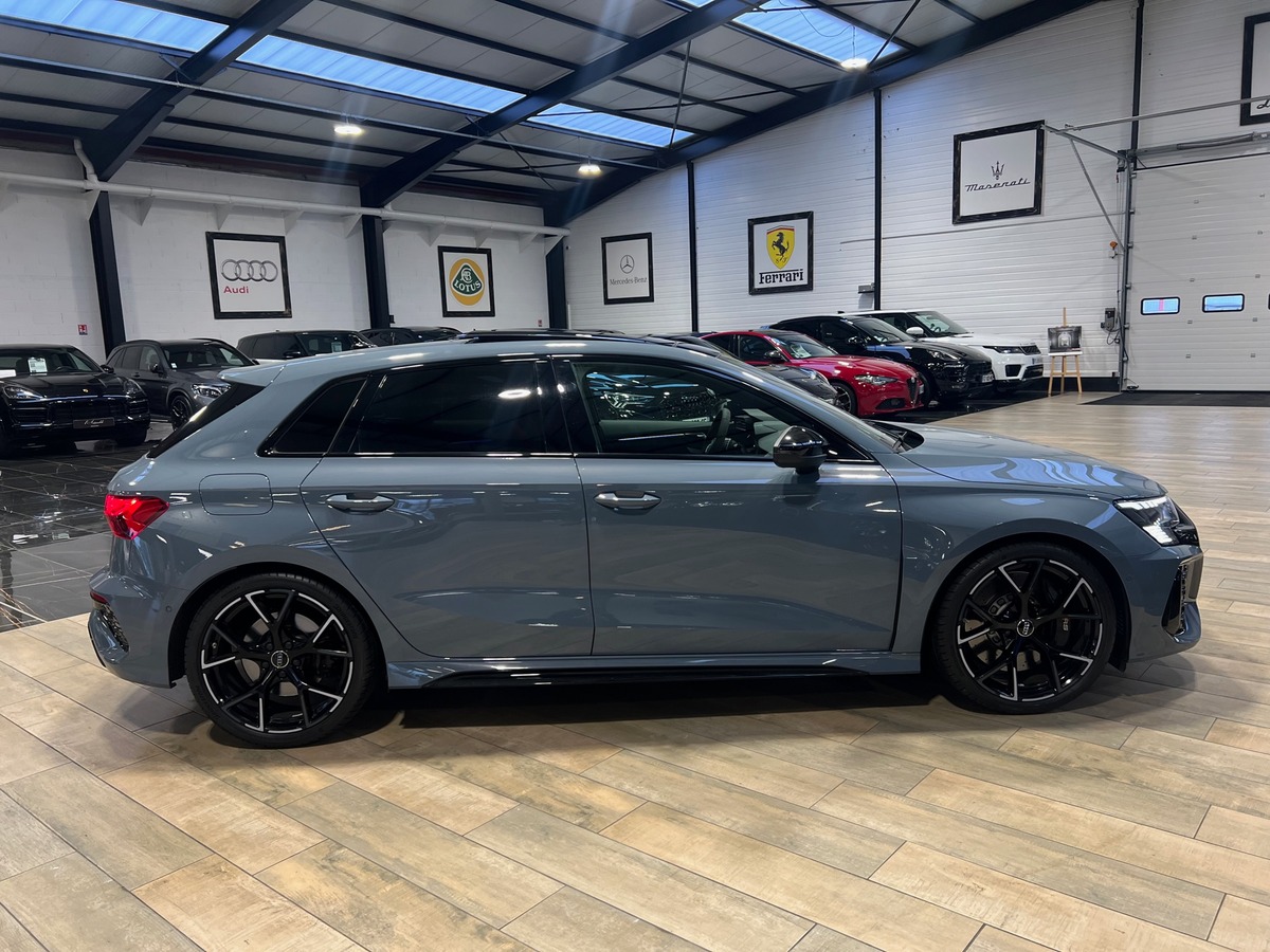 Audi RS3 Sportback IV QUATTRO 2.5 TFSi 400 cv S-TRONIC7 GRIS KEMORA FR