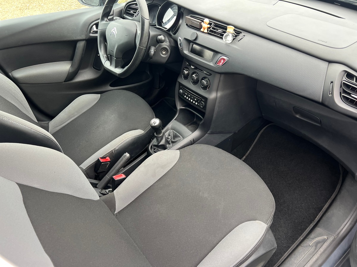 Citroën C3 1.1 i Airdream 60 cv - CARNET D'ENTRETIEN COMPLET - RIEN A PREVOIR - IDEAL JEUNE PERMIS