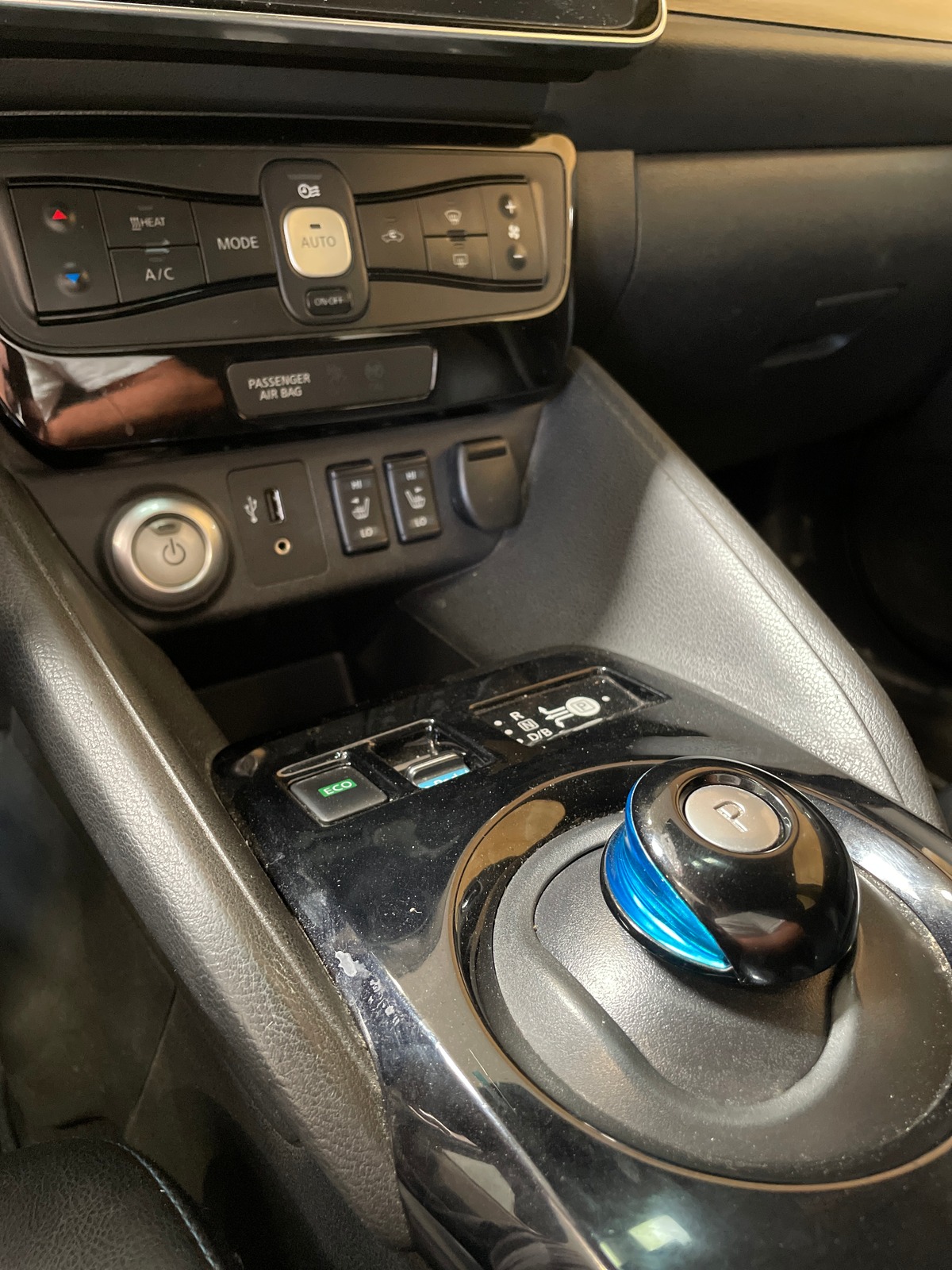 Nissan Leaf 2 série 2.zéro 150ch 40kw