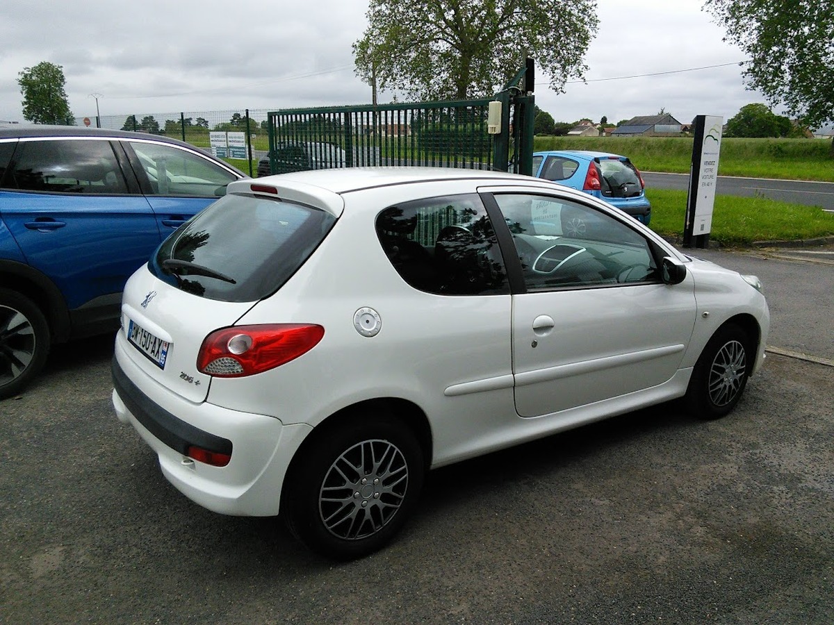 Peugeot 206 + 1.4 HDI 70CH BLUE LION CLIM