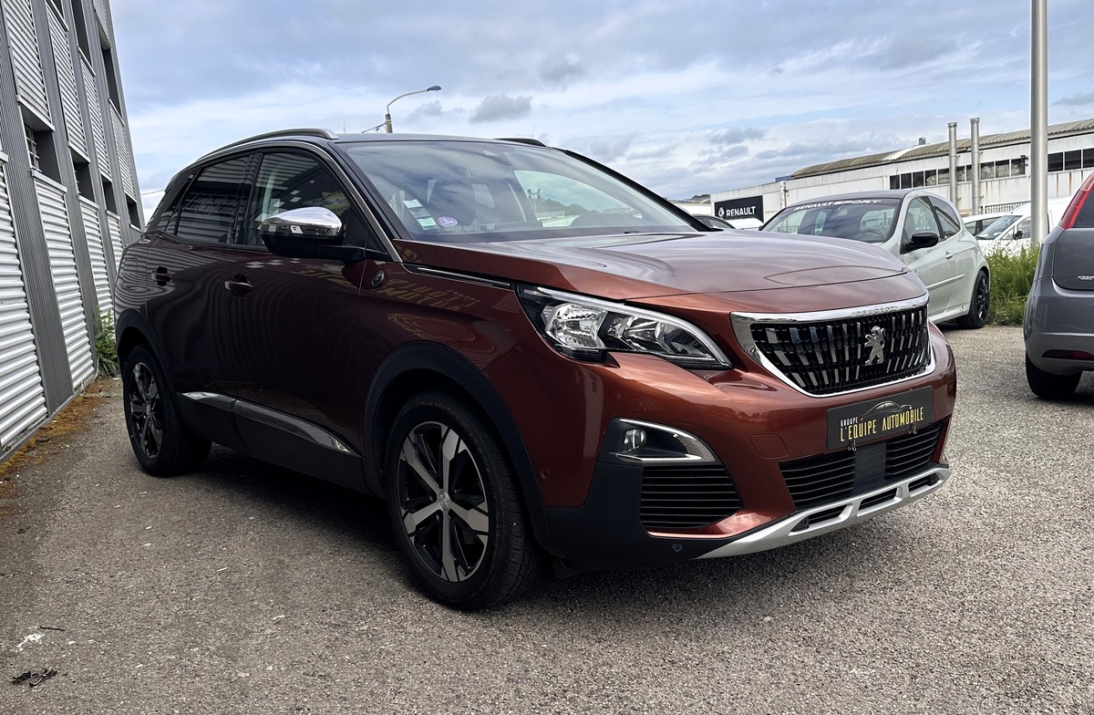 Peugeot 3008 II 1.2 PURETECH 130 S&S CROSSWAY EAT6