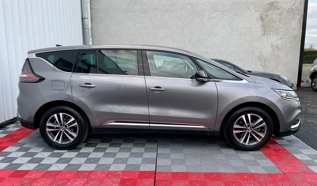 RENAULT Espace V 1.6 DCI 160 7 PL Energy Intens i