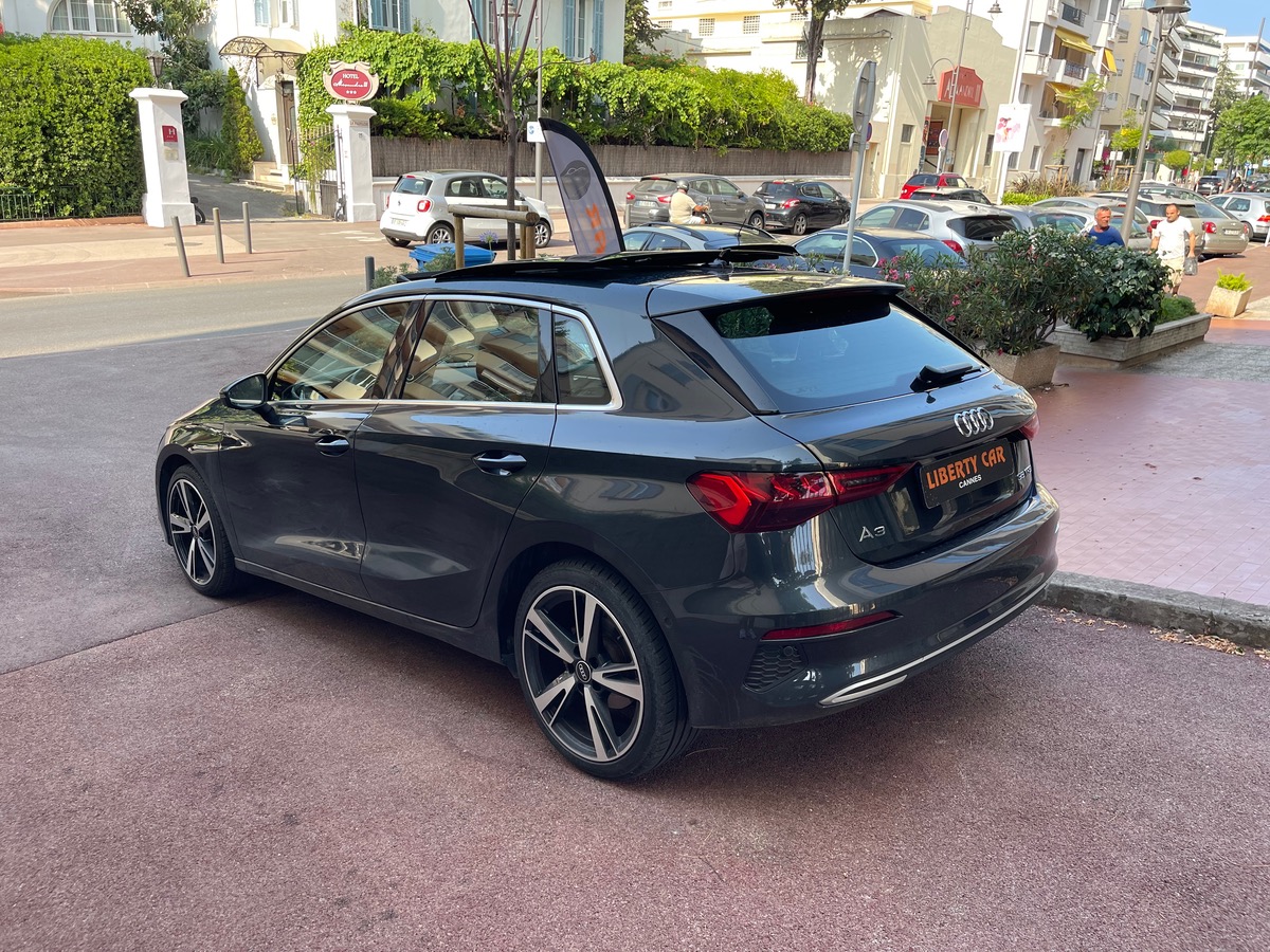 Audi A3 Sportback 35 TFSI 150 CV / Toit Ouvrant / S Line / Intérieur Cuir