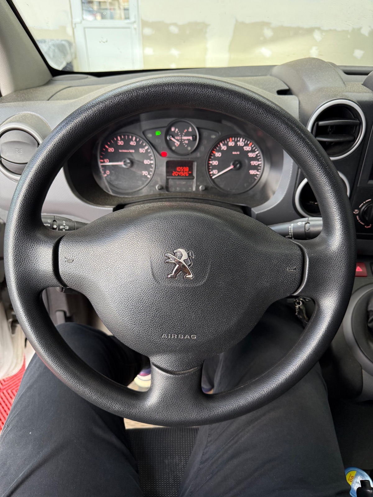 Peugeot Partner 1.6 BlueHDi 100CV Garantie 3 mois ✅