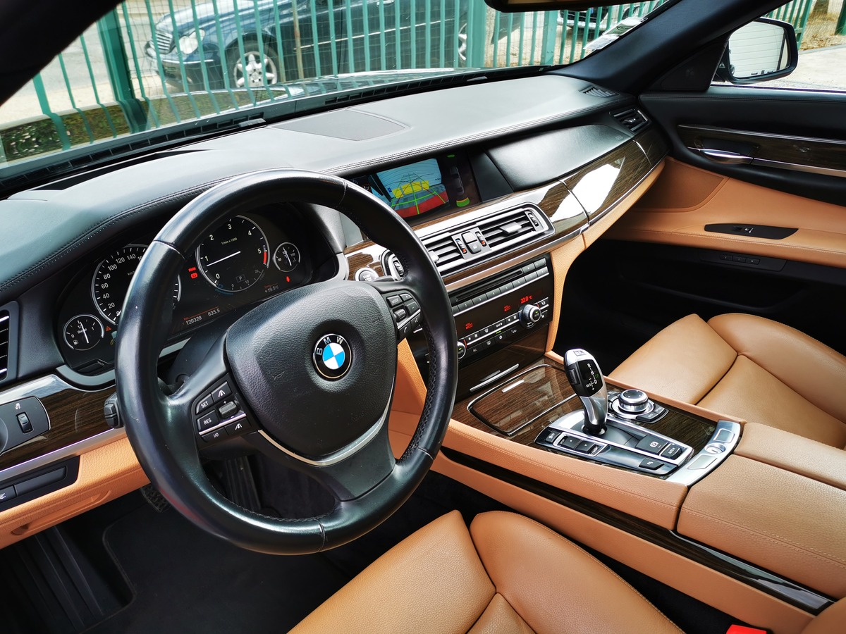 Bmw Série 7 740d EXCLUSIVE 306 FULL OPTIONS I