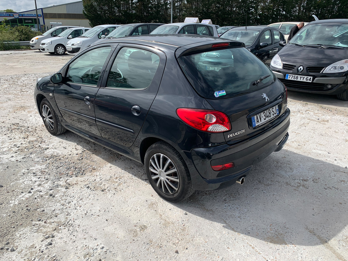 Peugeot 206 + 1.4i 127594KM