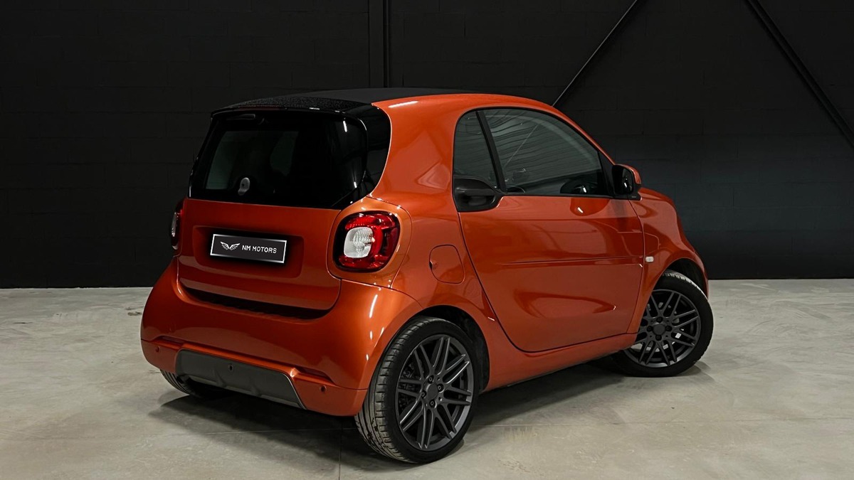 Smart FORTWO 0.9 Coupé twinamic S&S 90 cv Brabus