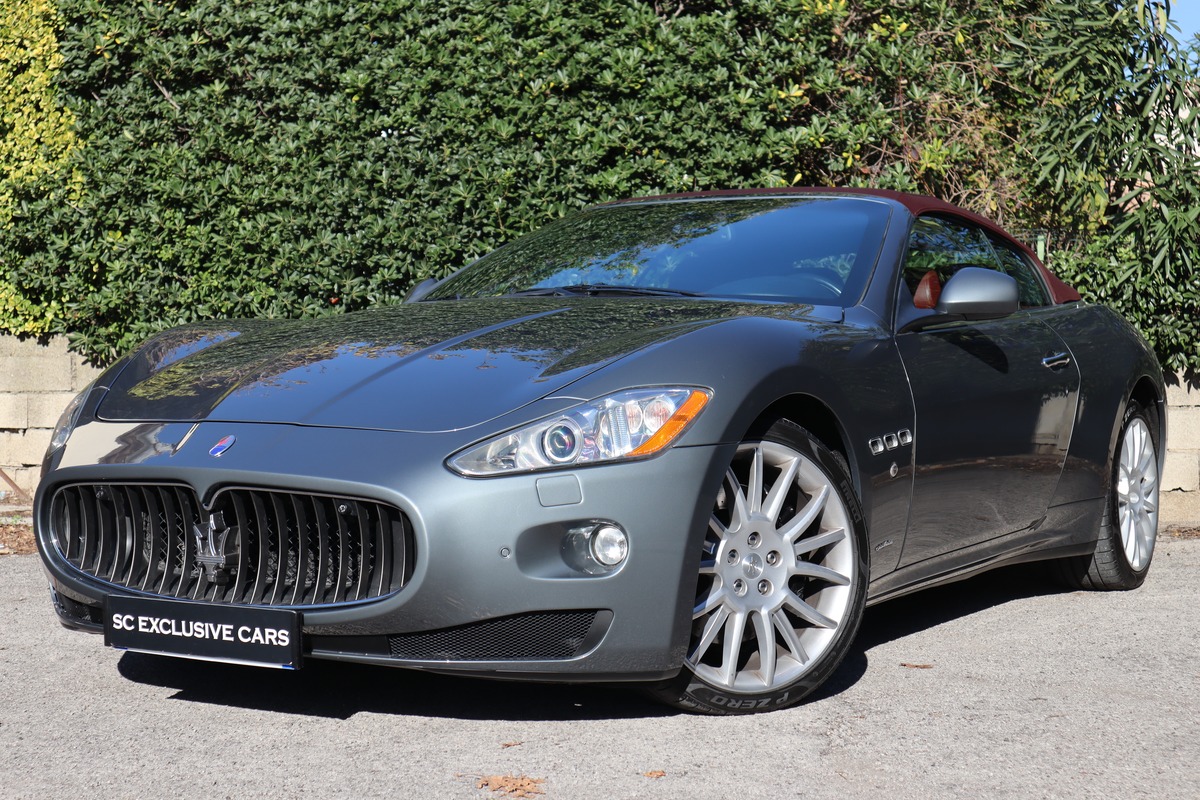 Maserati GranCabrio 4.7 V8 440 cv  - Sort d'entretien  - BVA