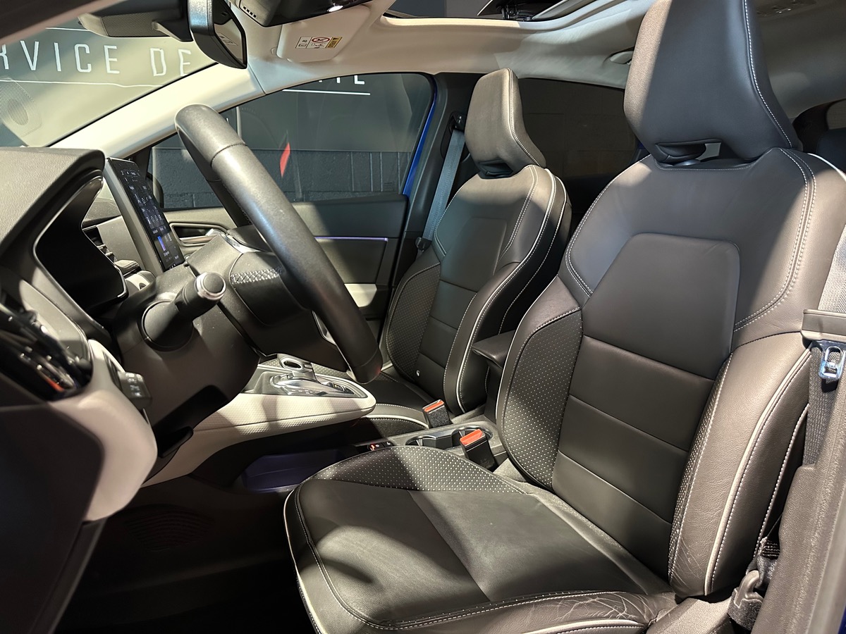 RENAULT Captur HYBRID RECHARGEABLE etech160 INTENS