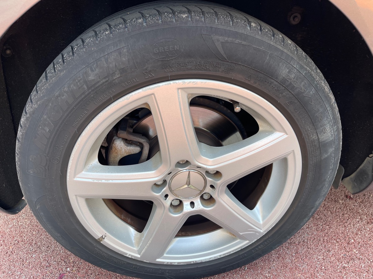 Mercedes Benz CLASSE B 200 i 156 cv / Toit Ouvrant / Caméra de recul / GPS / Harman Kardon