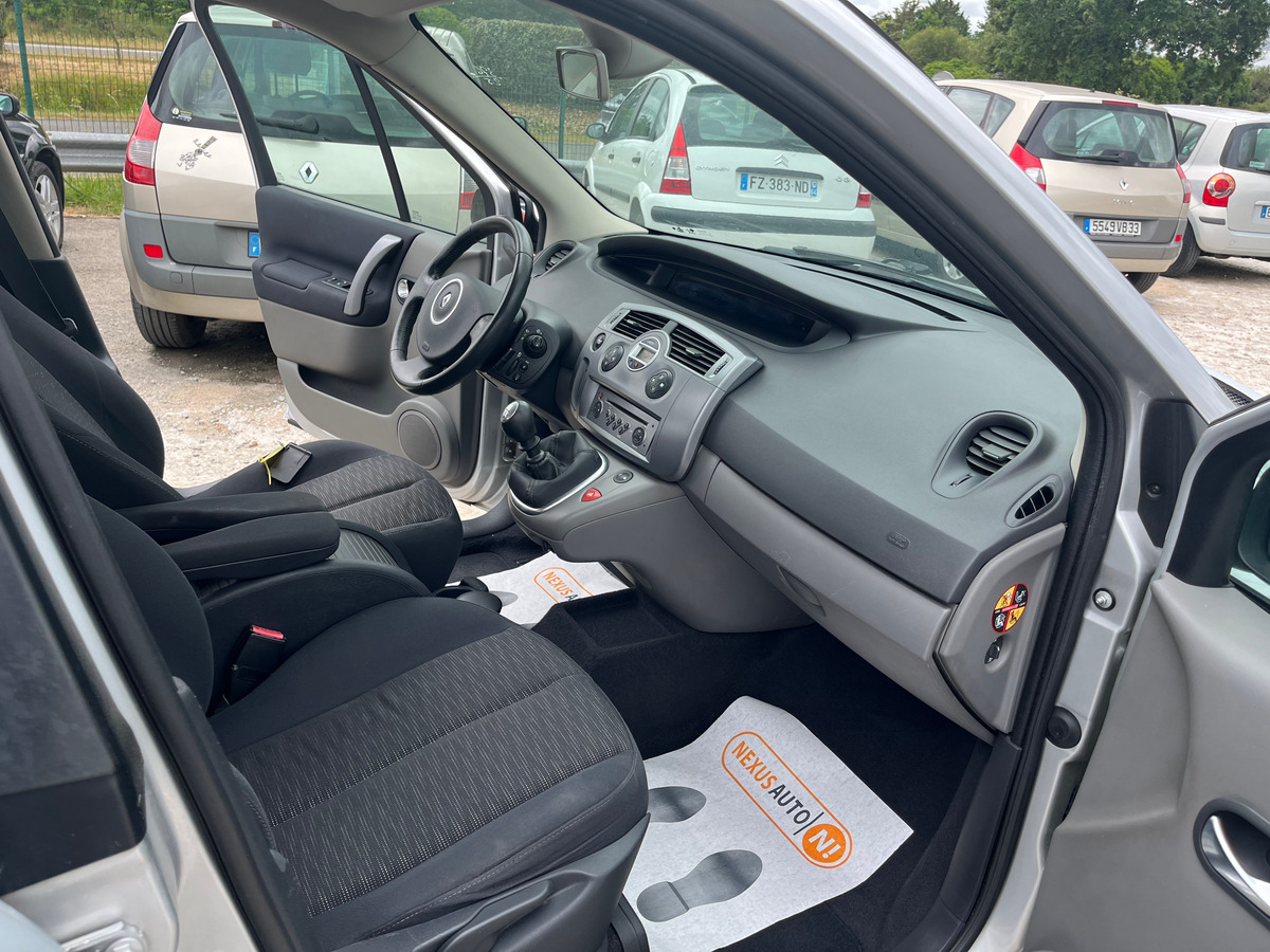 RENAULT Grand Scenic 1.5 dci - 105ch 103782km