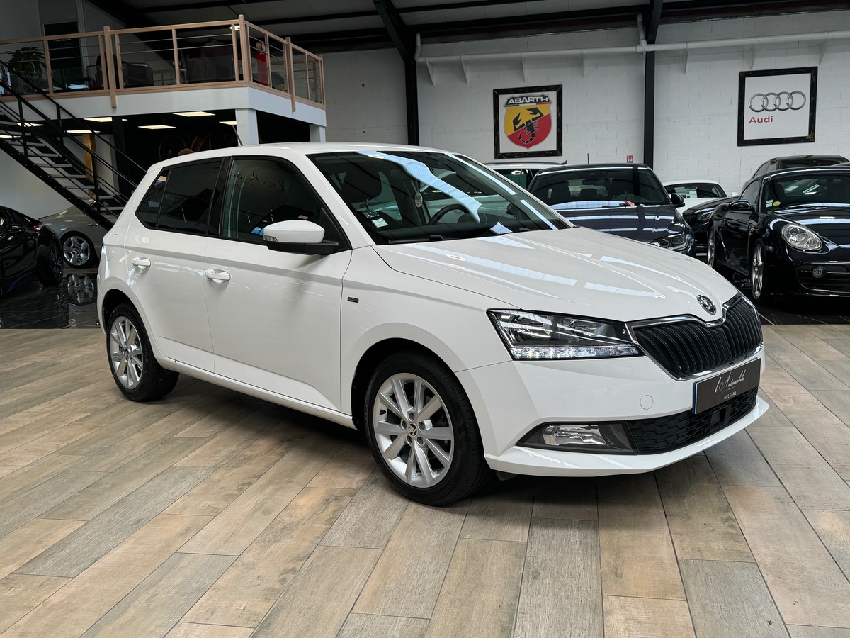 Skoda Fabia 1.0 MPI 75CV FINITION CLEVER APPLE CARPLAY / ANDROID / CAMÉRA