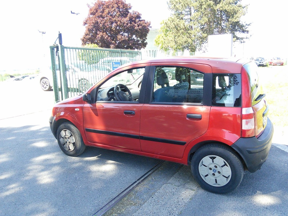 Fiat Panda 1.1 i ECO 54 cv DISTRIBUTION NEUVE