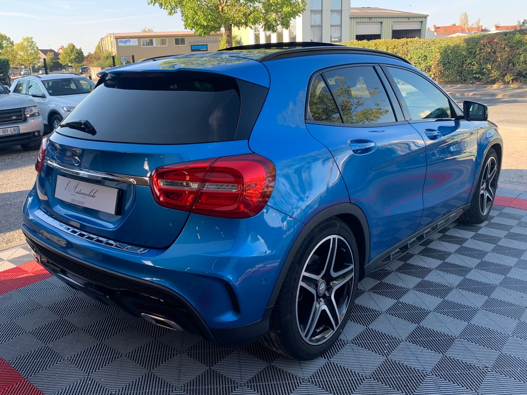 Mercedes-Benz GLA* 200 Fascination AMG 7GT 4MATIC 200d B