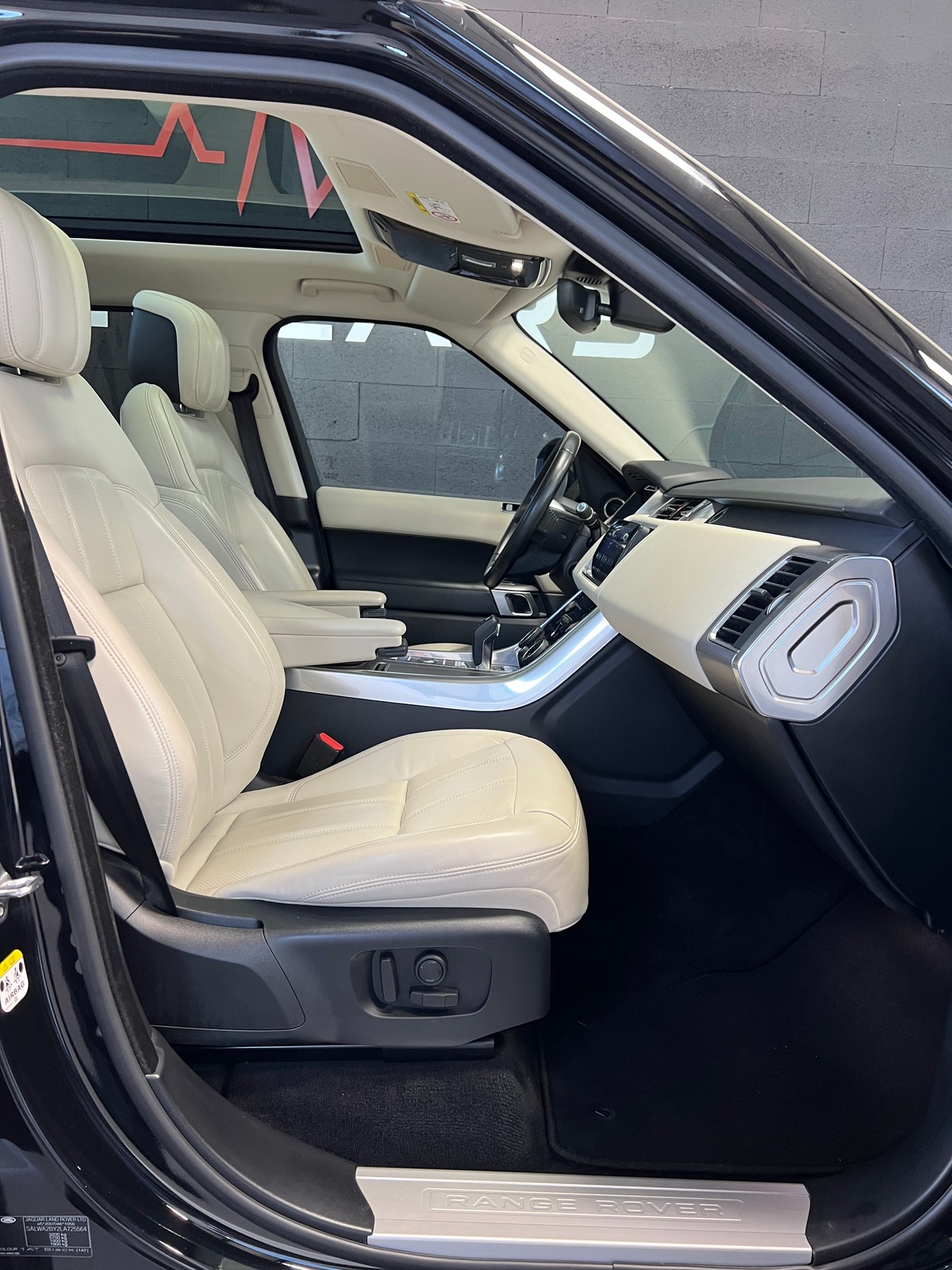 LAND ROVER RANGE ROVER 2.0p400e