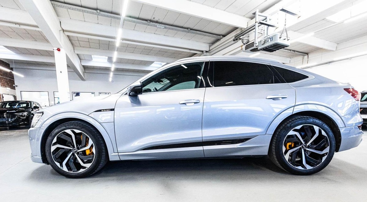 Audi e-tron Sportback 55 408ch S Line e-quattro Toit ouvrant