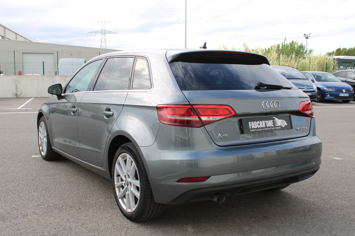 Audi A3 III (2) SPORTBACK 30 TDI 116 BUSINESS LINE