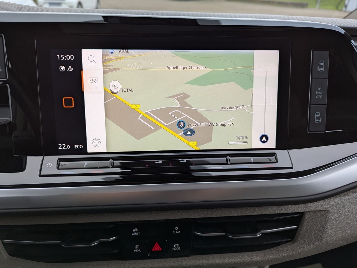 Volkswagen Multivan VII (T7) 1.4 eHybrid 218ch Life Court DSG6