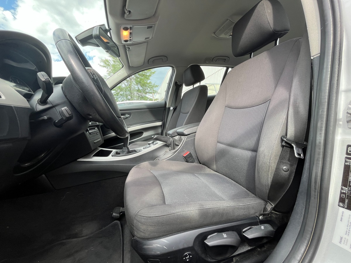 Bmw 320D XDRIVE 184ch, RADAR AVANT ARRIERE, SIEGES CHAUFFANT, REGULATEUR, LIMITEUR