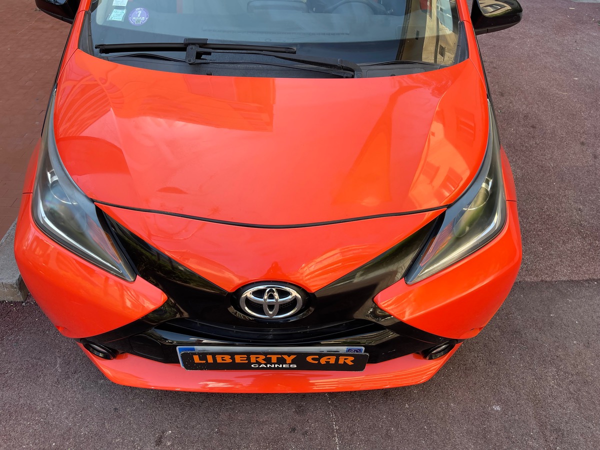 Toyota Aygo 1.0 VVTI 69CV /1er Main / GPS / Caméra / 5 portes