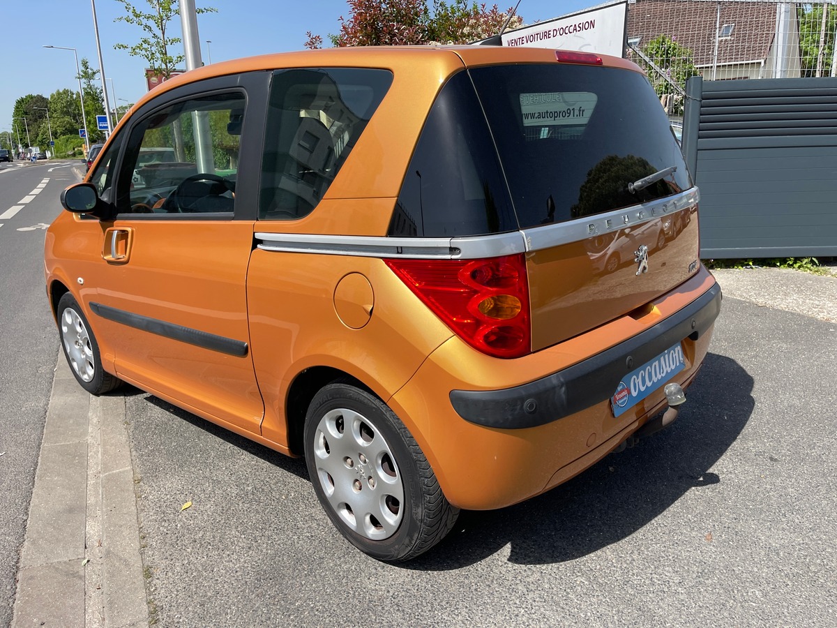 Peugeot 1007 1.6 110 DOLCE PACK