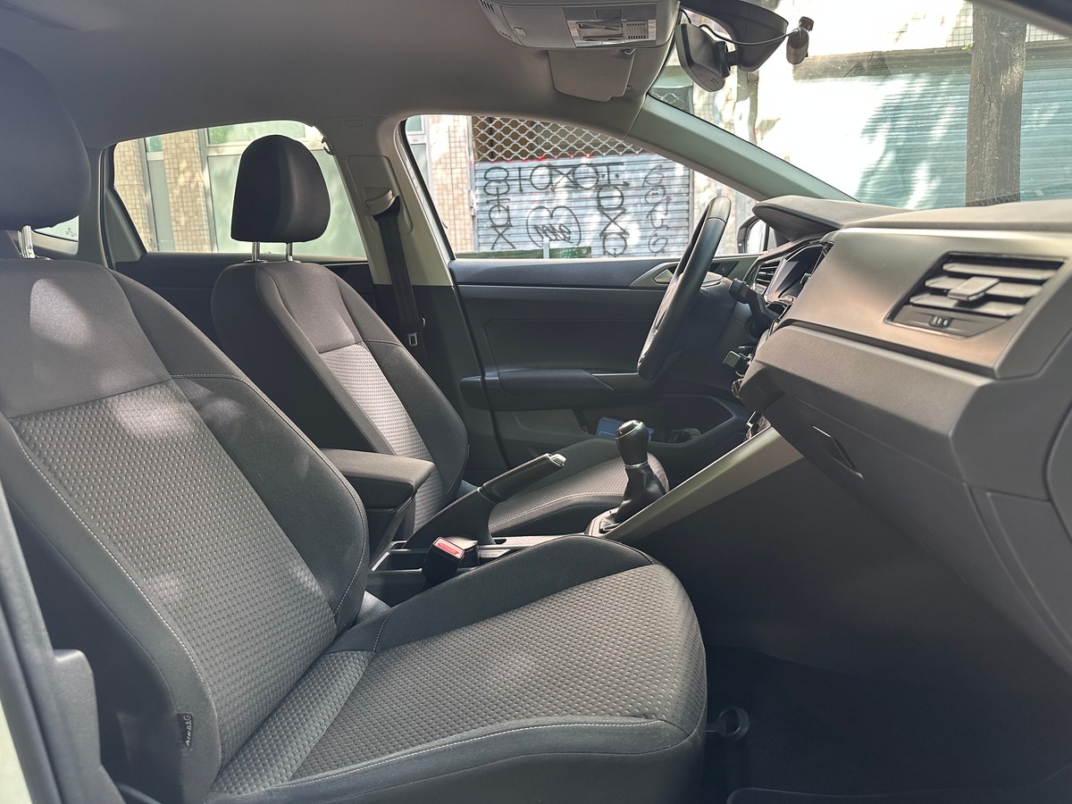 Volkswagen Polo VI 1.0 TSI Confortline 95 cv Carplay