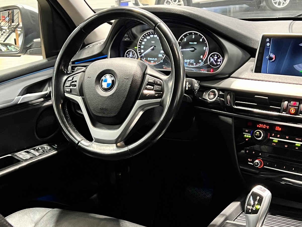 Bmw X5 (F15) 30D XDRIVE 258CV HUD/ATTELAGE